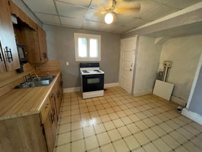 415 N 9th St in Cambridge, OH - Building Photo - Building Photo