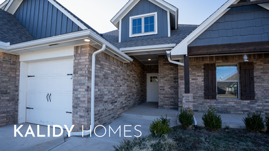 801 Red River Dr in Yukon, OK - Building Photo - Building Photo