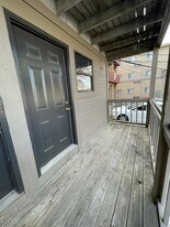 72 Chittenden Ave in Columbus, OH - Building Photo