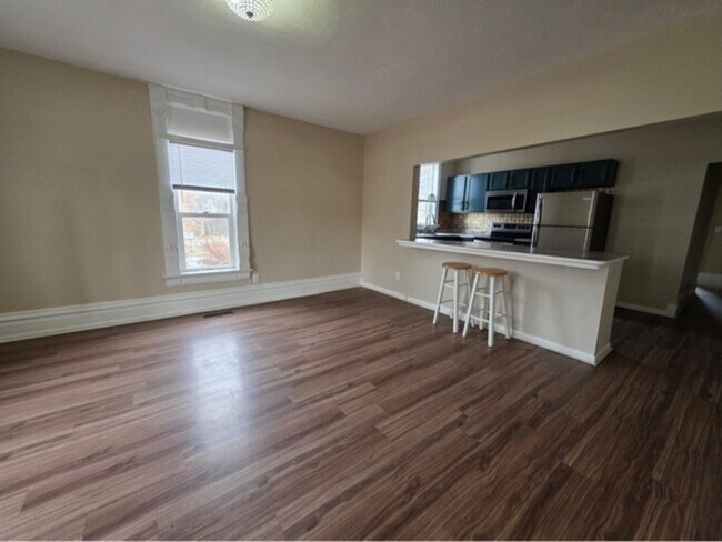 424 W 8th St in York, NE - Building Photo - Building Photo