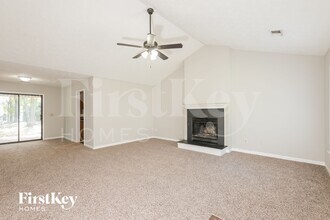 484 Rhett Dr in Loganville, GA - Building Photo - Building Photo