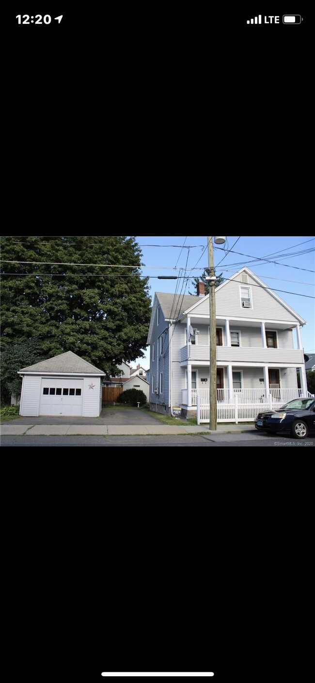 76 Benham St, Unit Second and third floor