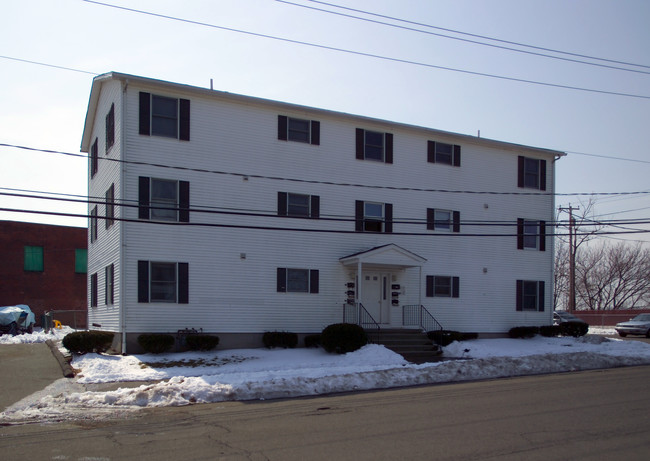 264-274 E Dwight St in Holyoke, MA - Building Photo - Building Photo