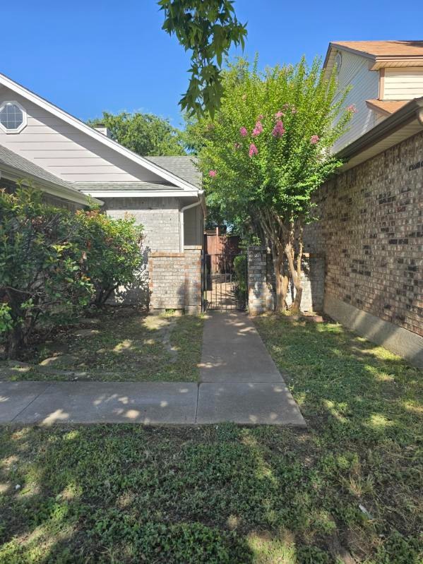 919 Gable Ave in Duncanville, TX - Foto de edificio - Building Photo