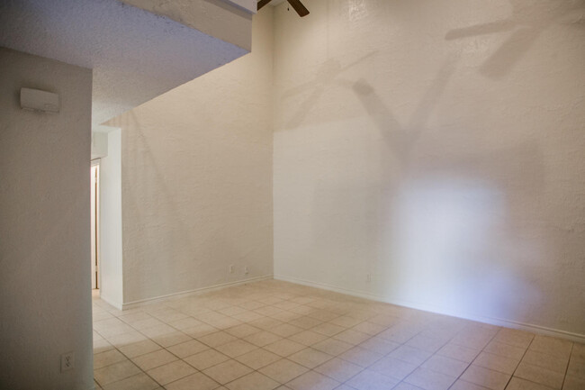 813 Ranch Rd 12 in San Marcos, TX - Building Photo - Building Photo