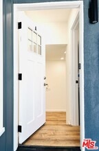 938 W Glenoaks Blvd in Glendale, CA - Building Photo - Building Photo