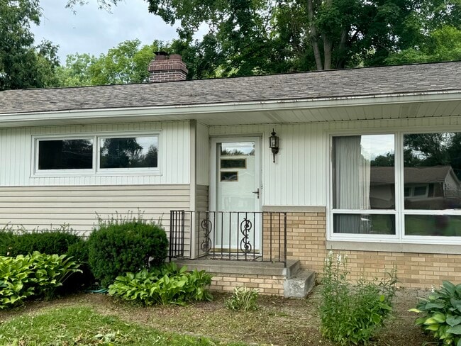 property at 2603 4th St