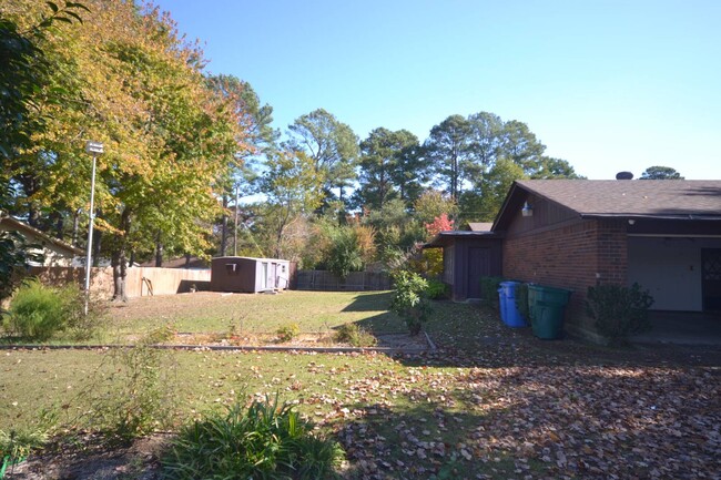 1320 E University St in Magnolia, AR - Building Photo - Building Photo