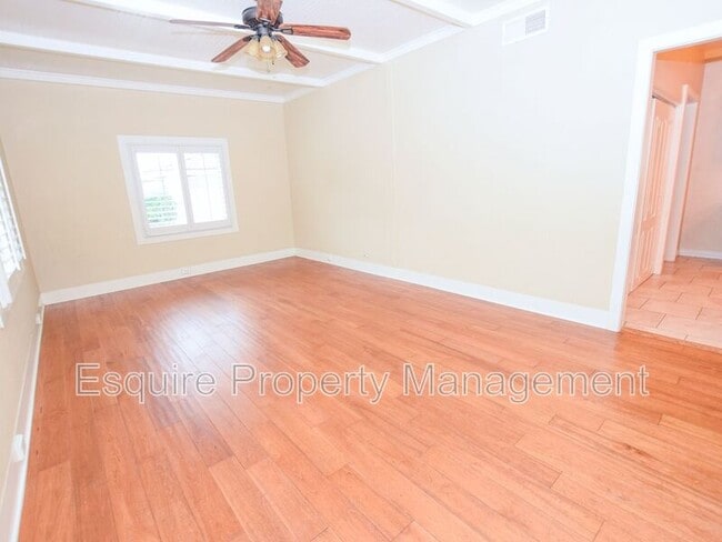 37 Anacapa Dr in Camarillo, CA - Building Photo - Building Photo