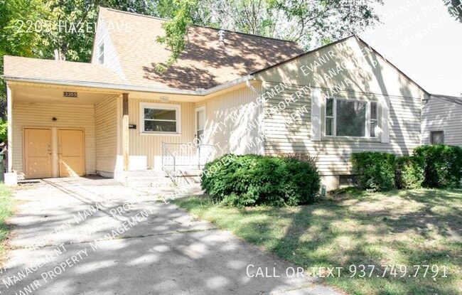 2205 Hazel Ave in Dayton, OH - Building Photo - Building Photo