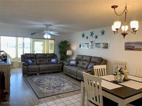 1740 Pine Valley Dr in Ft. Myers, FL - Building Photo - Building Photo