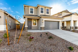 9027 S Palo Verde Dr in Apache Junction, AZ - Building Photo - Building Photo