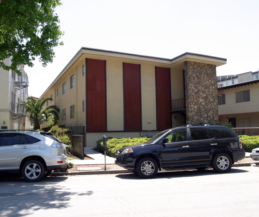 1415 Bellevue Ave in Burlingame, CA - Foto de edificio