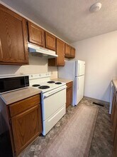 4646 Castlebar St NW in Canton, OH - Building Photo - Building Photo