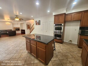 12188 Iron Stone Dr in Rancho Cucamonga, CA - Building Photo - Building Photo