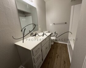 1713 E T C Lea Rd in Independence, MO - Building Photo - Building Photo