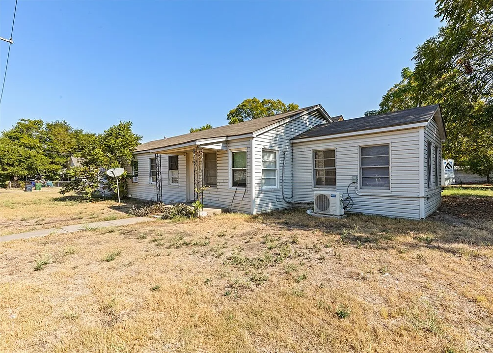 2528 McFerrin Ave in Waco, TX - Foto de edificio