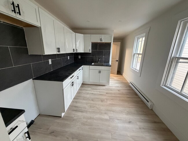 49 S Bedford St in Carlisle, PA - Foto de edificio - Building Photo