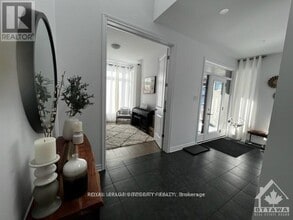 159 Finsbury Ave in Ottawa, ON - Building Photo - Building Photo