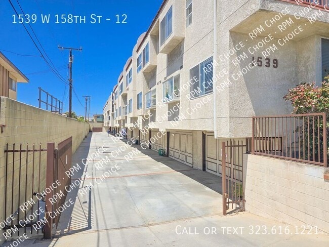 property at 1539 W 158th St