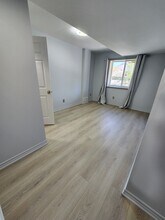 947 Edinburgh Rd S in Guelph, ON - Building Photo - Building Photo