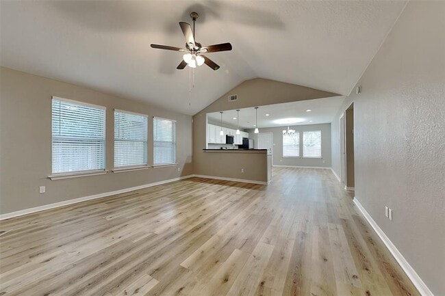 22 Orchid Grove Pl in Conroe, TX - Building Photo - Building Photo