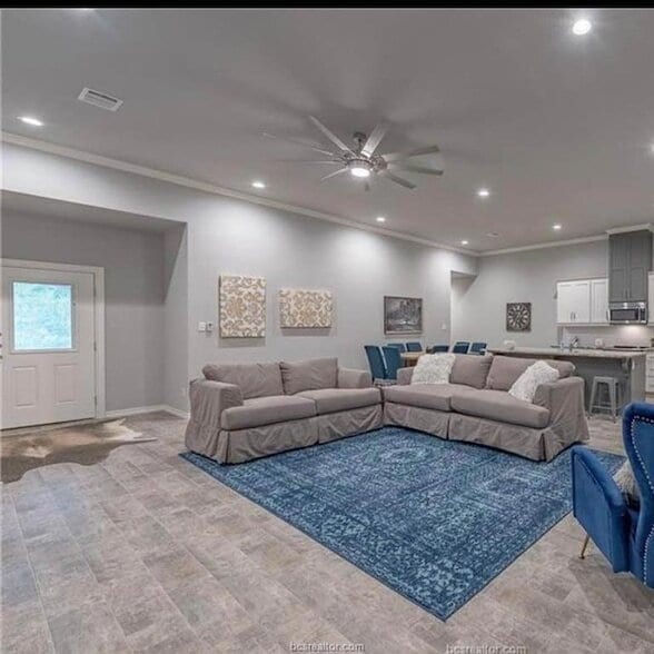 3635 Kenyon Dr in College Station, TX - Building Photo - Building Photo