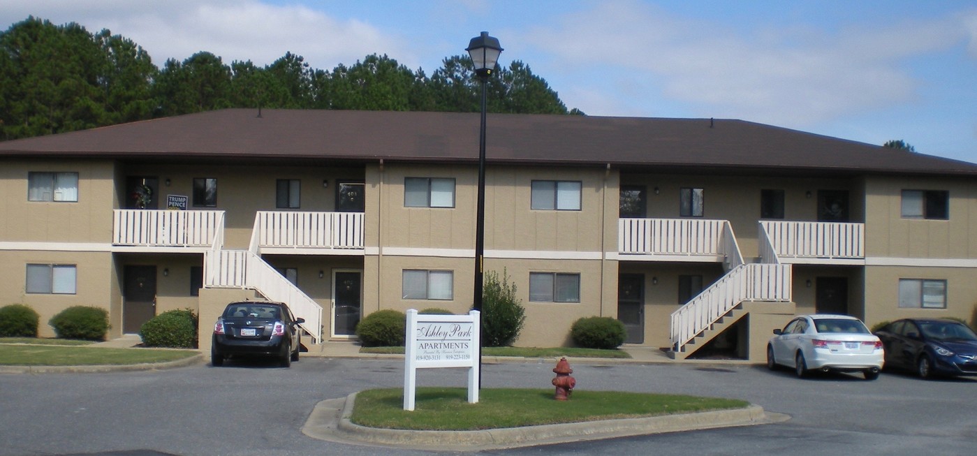 Ashley Park Apartments in Goldsboro, NC - Building Photo