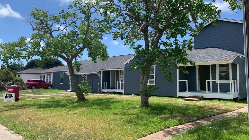 527 E 8th St in Freeport, TX - Building Photo