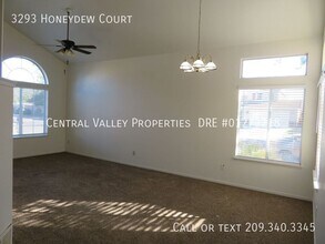 3293 Honeydew Ct in Tracy, CA - Building Photo - Building Photo