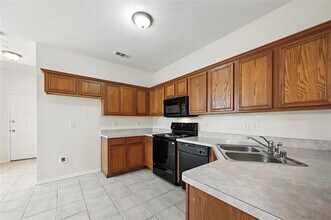 3100 Tarrant Ln in Plano, TX - Building Photo - Building Photo