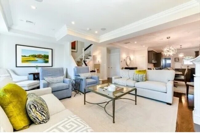 846 E Broadway, Unit 2 in Boston, MA - Building Photo - Building Photo
