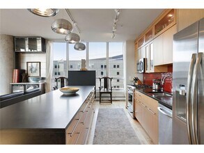 901 S 2nd St in Minneapolis, MN - Building Photo - Building Photo