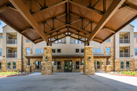 Alders Cross Creek 62+ Active Adult Homes in Fulshear, TX - Foto de edificio - Building Photo