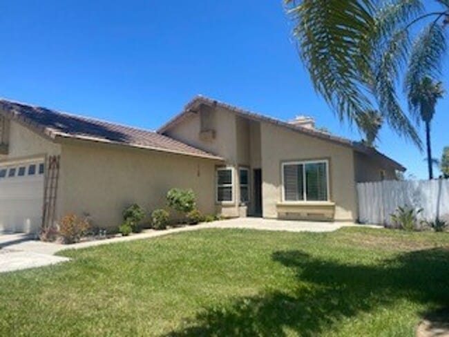 25231 Noling Ct in Murrieta, CA - Building Photo - Building Photo