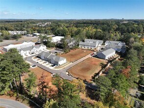 435 Carrera Ln in Acworth, GA - Building Photo - Building Photo
