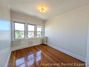 154 Summer St, Unit 1 in Somerville, MA - Building Photo - Building Photo