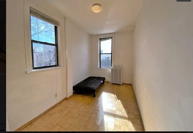 790 Metropolitan Ave, Unit 3R in Brooklyn, NY - Building Photo - Building Photo