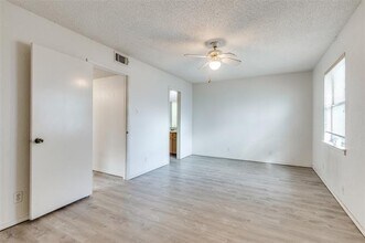 1913 San Rafael St in Fort Worth, TX - Building Photo - Building Photo