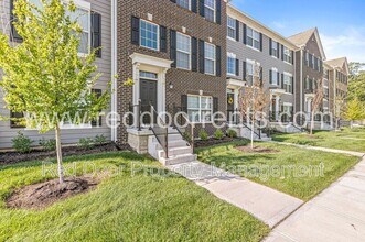 6887 Equality Blvd in Carmel, IN - Building Photo - Building Photo