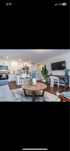 130 S Estes Dr in Chapel Hill, NC - Building Photo - Building Photo