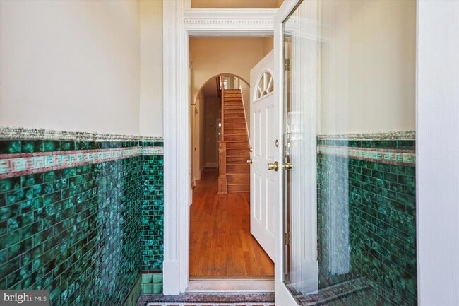 14 Seaton Pl NW in Washington, DC - Building Photo - Building Photo