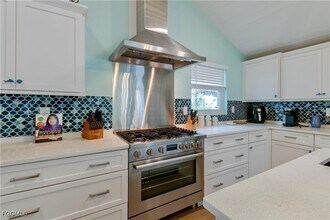 2372 Baybreeze St in Saint James City, FL - Building Photo - Building Photo