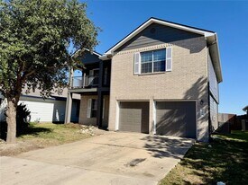 396 Feathergrass Dr in Buda, TX - Building Photo