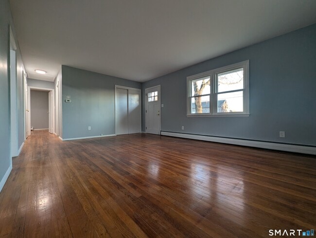 189 Melrose Rd in East Windsor, CT - Building Photo - Building Photo