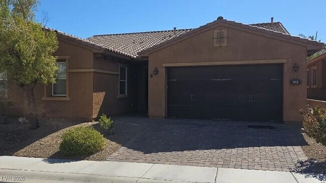 property at 972 Rue Grand Paradis Ln