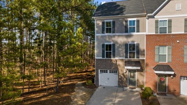 543 Pemberwich Pl in Cary, NC - Foto de edificio
