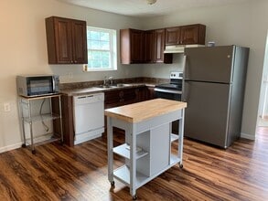 1721 Watauga St in Sevierville, TN - Building Photo - Building Photo