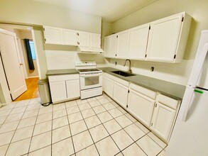 3135 Laguna St, Unit 3133A in San Francisco, CA - Building Photo - Building Photo