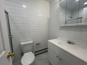 48-32 65th St in Queens, NY - Building Photo - Building Photo
